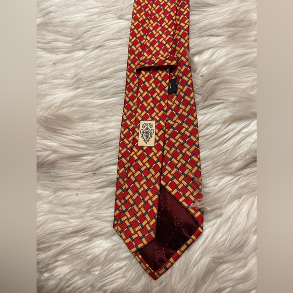 Gucci Silk Tiè - Picture 15 of 16